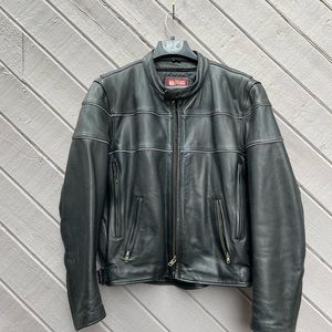 Vintage Wilson’s Black Leather Motorcycle Jacket Unisex Men’s Women’s